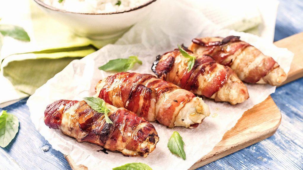 Фукуок Nem nướng — жареные мясные рулетики