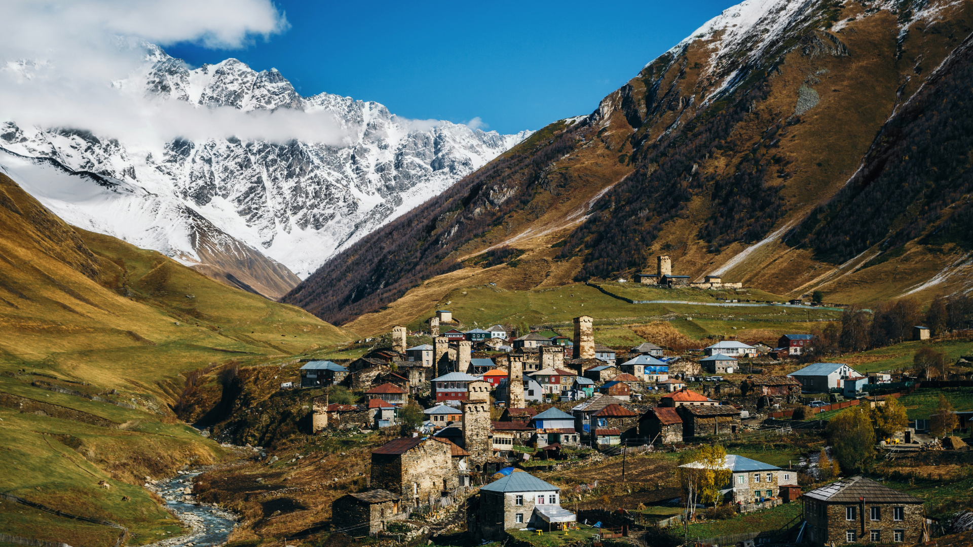 Грузия Башни