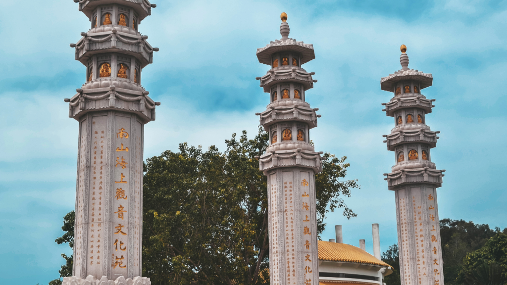 Хайнань Буддийский центр Наньшань