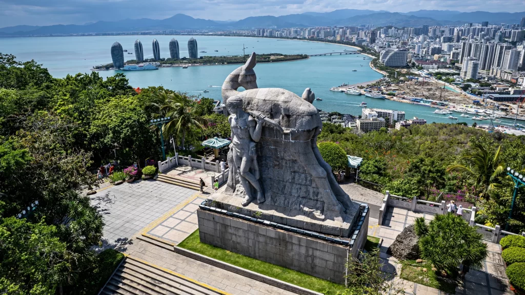 Хайнань Буддийский центр Наньшань